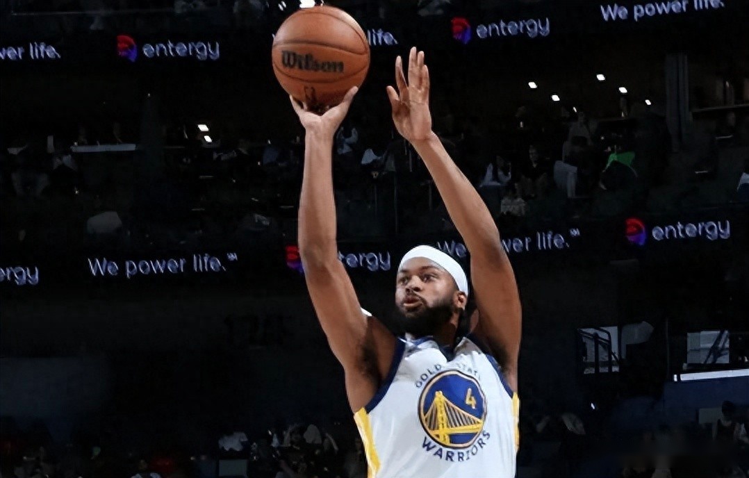 勇士惜败76人！穆迪+4替补难救主，理查德机会少，波杰库明加狂铁